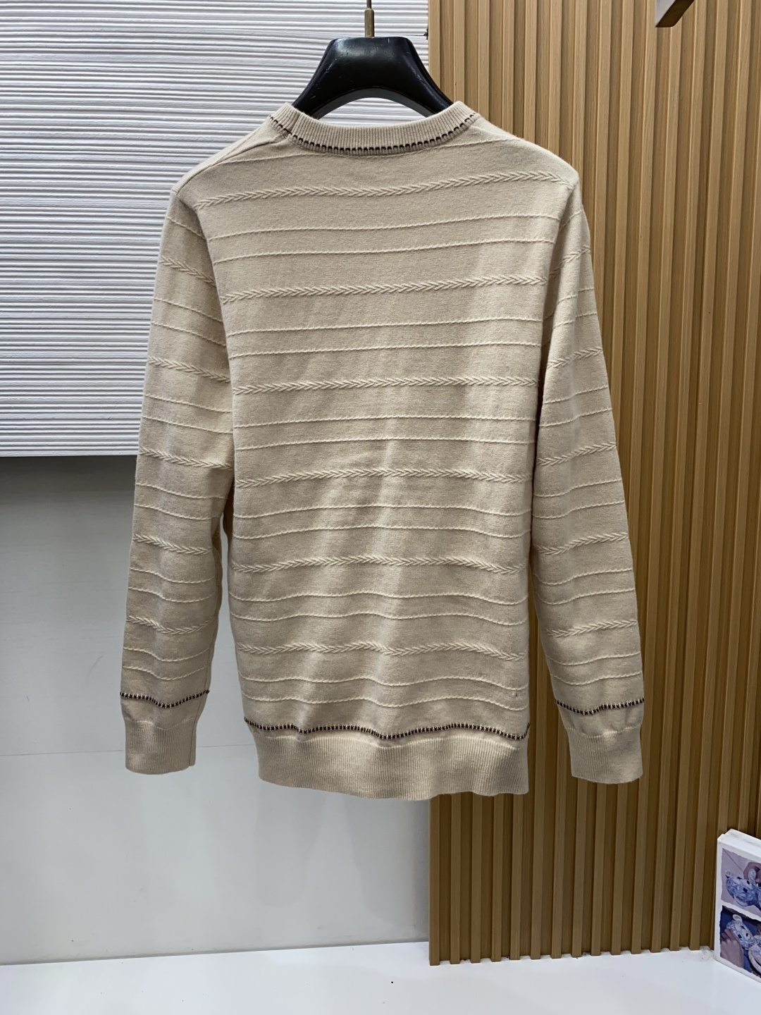 Loro Piana 诺悠翩雅 秋冬新款针织羊毛衫长袖毛衣 最新时尚潮流效果,时尚新韵味，元素及现代潮流的高街风格融合一