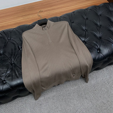 Loro Piana 诺悠翩雅 秋冬新款针织羊毛衫长袖毛衣 最新时尚潮流效果,时尚新韵味,元素及现代潮流的高街风格融合一 Loro Piana 诺悠翩雅 秋冬新款针织羊毛衫长袖毛衣 最新时尚潮流效果,时尚新韵味,元素及现代潮流的高街风格融合一