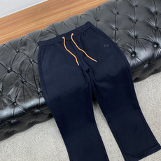爱马仕 26秋冬新品 原单男士羊毛休闲裤 弹力面料每季必出的类型,无需质疑的热卖王牌单品,符合四季最佳的搭配色号 整体的 爱马仕 26秋冬新品 原单男士羊毛休闲裤 弹力面料每季必出的类型,无需质疑的热卖王牌单品,符合四季最佳的搭配色号 整体的