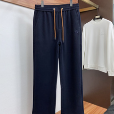 爱马仕 26秋冬新品 原单男士羊毛休闲裤 弹力面料每季必出的类型,无需质疑的热卖王牌单品,符合四季最佳的搭配色号 整体的 爱马仕 26秋冬新品 原单男士羊毛休闲裤 弹力面料每季必出的类型,无需质疑的热卖王牌单品,符合四季最佳的搭配色号 整体的