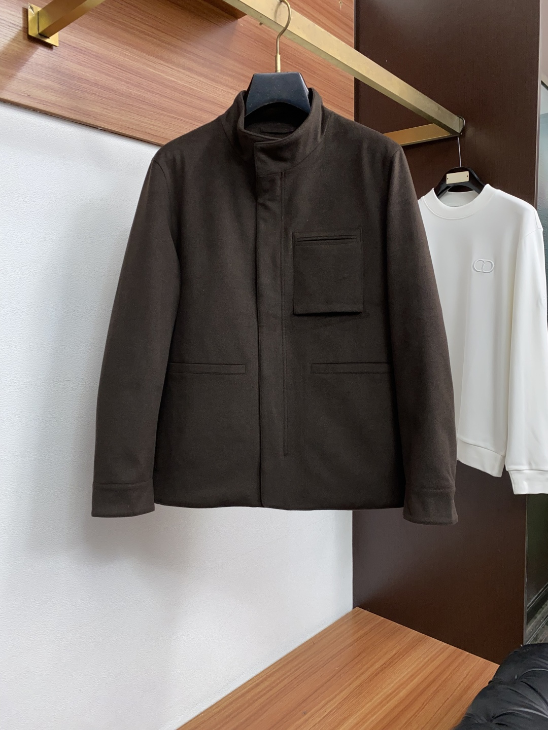 杰尼亚 2026ss秋冬新款发布羊毛立领羽绒服夹克外套，秋冬季爆款外套，90白鸭绒填冲经典设计，穿上就是舒适自在又显瘦的