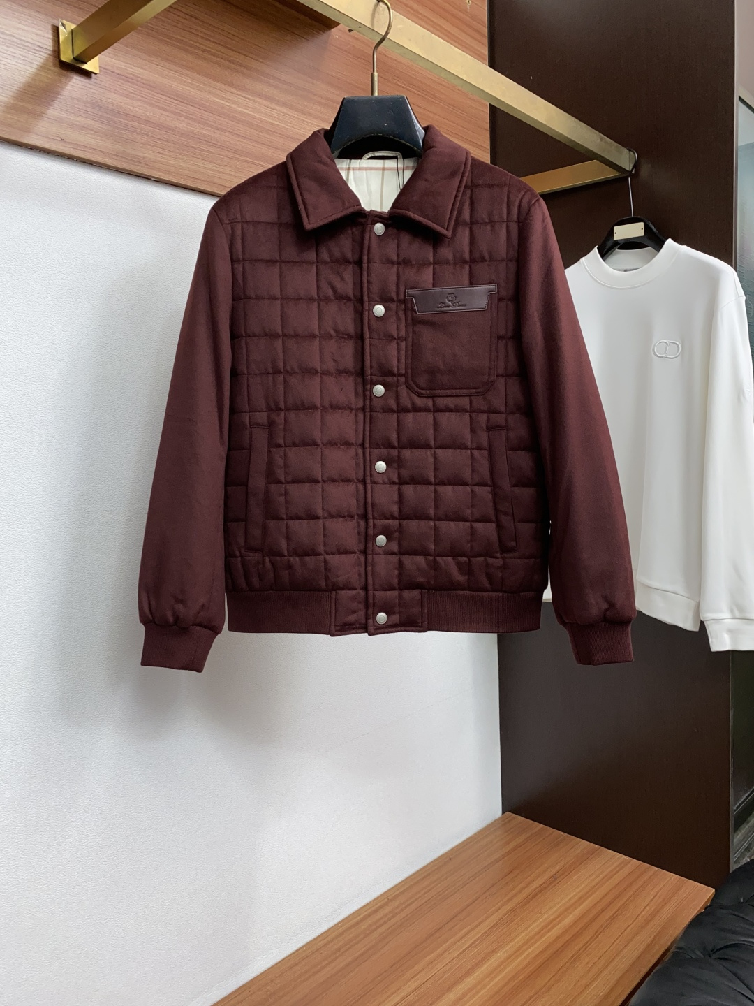 Loro Piana 诺悠翩雅 2026ss秋冬新款发布翻领羽绒服外套，秋冬季爆款外套，新国标95白鸭绒填冲经典设计，穿