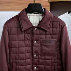 Loro Piana 诺悠翩雅 2026ss秋冬新款发布翻领羽绒服外套,秋冬季爆款外套,新国标95白鸭绒填冲经典设计,穿 Loro Piana 诺悠翩雅 2026ss秋冬新款发布翻领羽绒服外套,秋冬季爆款外套,新国标95白鸭绒填冲经典设计,穿