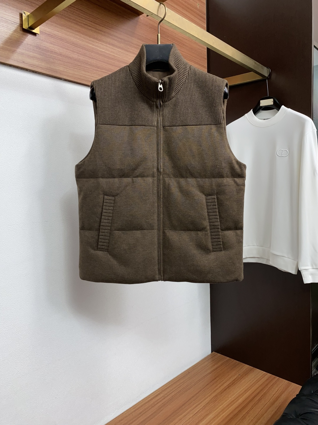 Loro Piana 诺悠翩雅 2026ss秋冬新款发布针织羊毛羽绒马甲夹克外套，秋冬季爆款外套，顶级国标95白鸭绒填冲