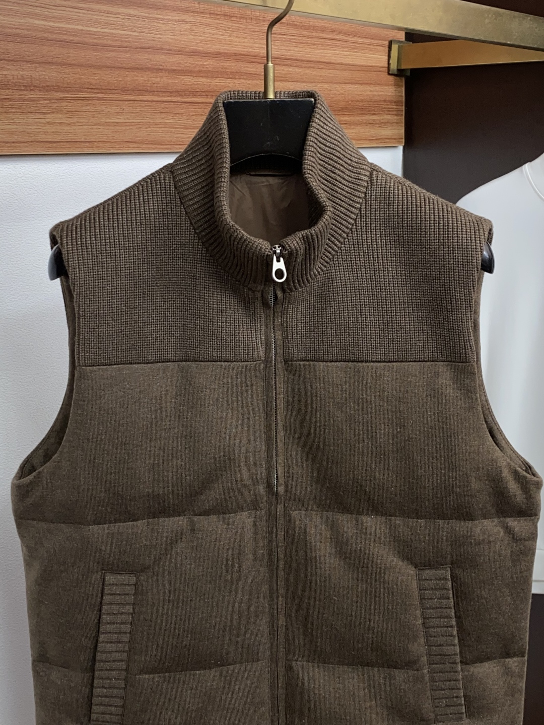 Loro Piana 诺悠翩雅 2026ss秋冬新款发布针织羊毛羽绒马甲夹克外套，秋冬季爆款外套，顶级国标95白鸭绒填冲