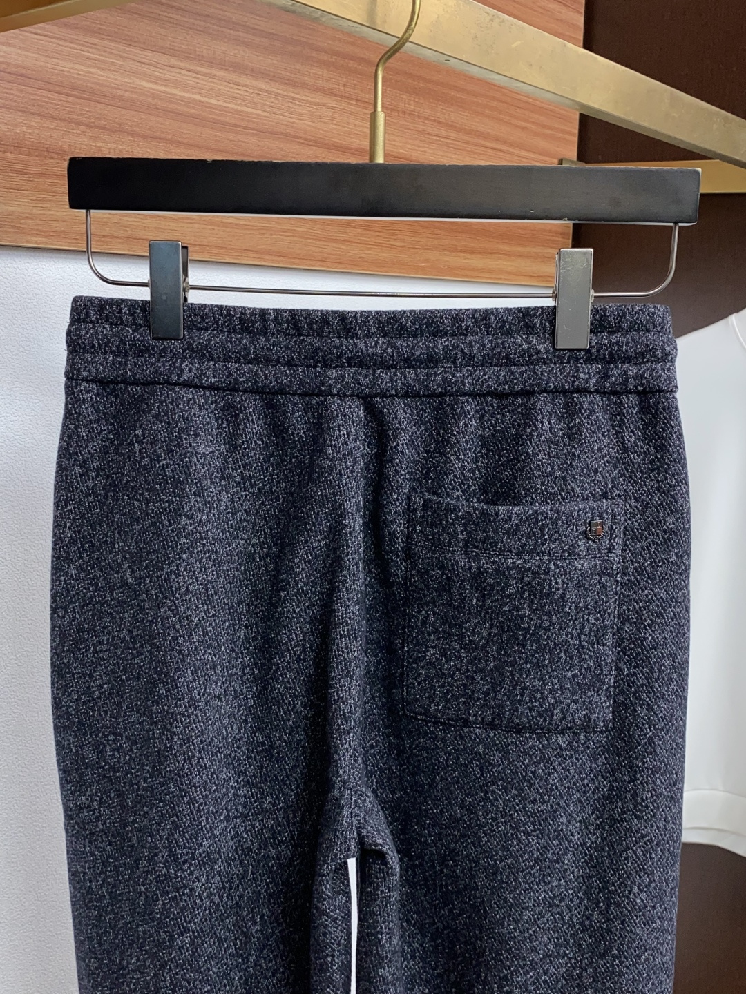 Loro Piana诺悠翩雅 26秋冬新品 原单男士羊毛休闲裤 弹力面料每季必出的类型，无需质疑的热卖王牌单品，符合四季
