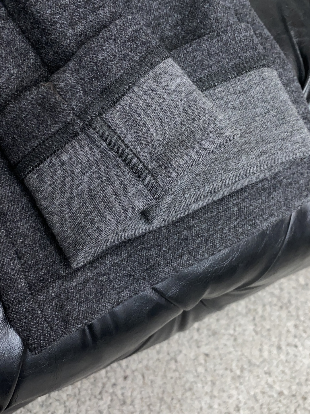 Loro Piana诺悠翩雅 26秋冬新品 原单男士羊毛休闲裤 弹力面料每季必出的类型，无需质疑的热卖王牌单品，符合四季
