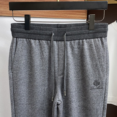 Loro Piana 诺悠翩雅 26秋冬新品 原单男士羊毛休闲裤 弹力面料每季必出的类型,无需质疑的热卖王牌单品,符合四 Loro Piana 诺悠翩雅 26秋冬新品 原单男士羊毛休闲裤 弹力面料每季必出的类型,无需质疑的热卖王牌单品,符合四