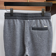 Loro Piana 诺悠翩雅 26秋冬新品 原单男士羊毛休闲裤 弹力面料每季必出的类型,无需质疑的热卖王牌单品,符合四 Loro Piana 诺悠翩雅 26秋冬新品 原单男士羊毛休闲裤 弹力面料每季必出的类型,无需质疑的热卖王牌单品,符合四