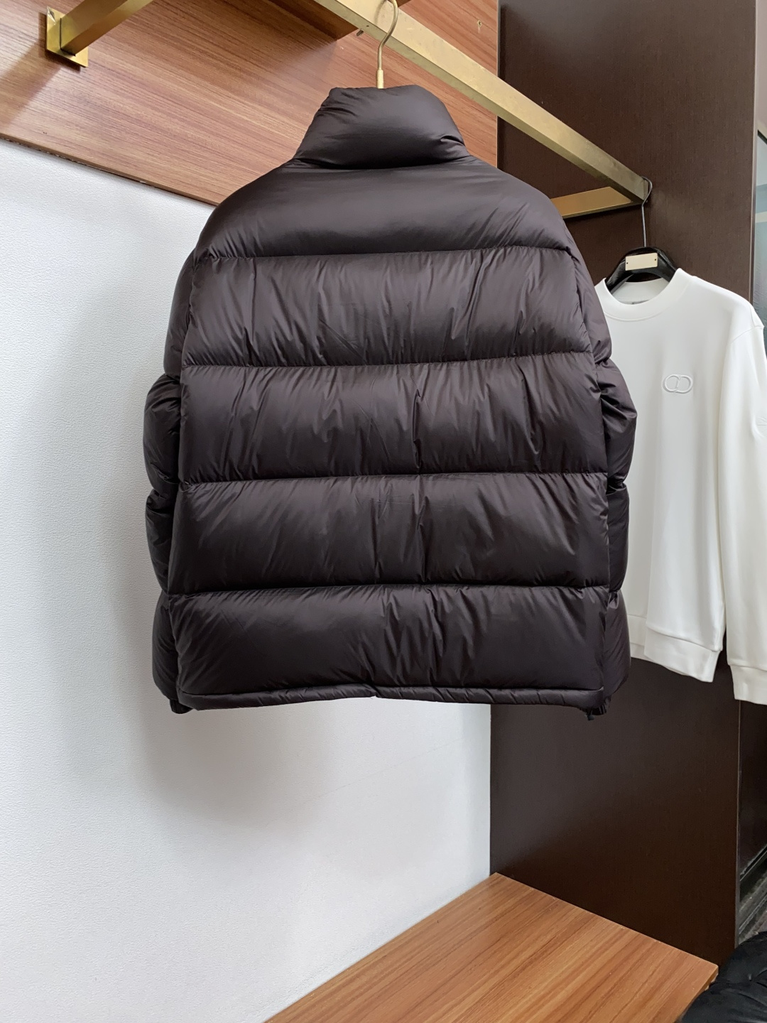 巴宝莉 M-3xL 经典款顶级羽绒服 专柜同款品质，殿堂级经典系列，男女同款！ 高级哑光面料，拒绝亮面廉价感，立领设计，