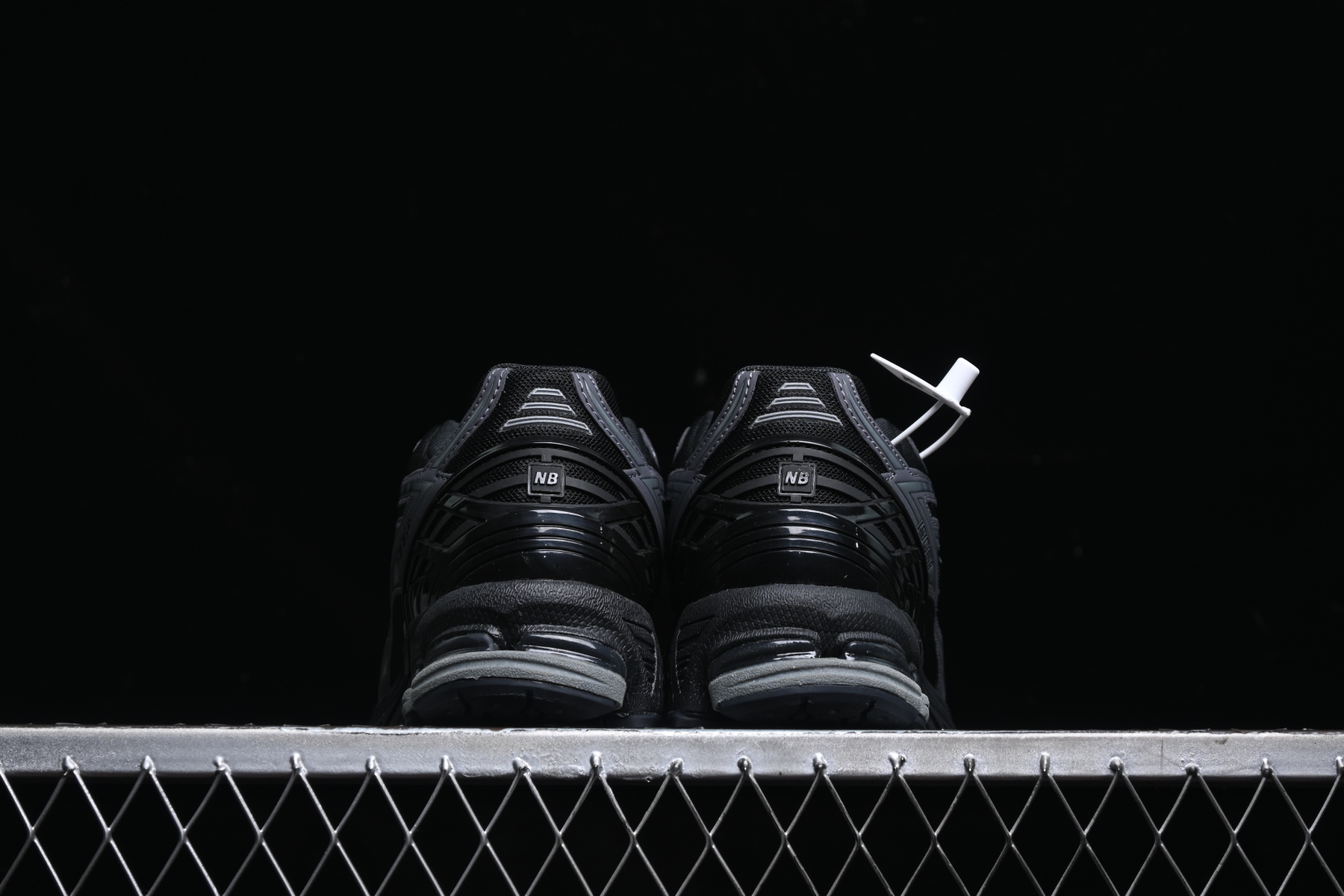 纯原版NewBalance1906系列复古老爹风休闲运动慢跑鞋M1906RLB#采用轻质牛剖革拼接透气网
