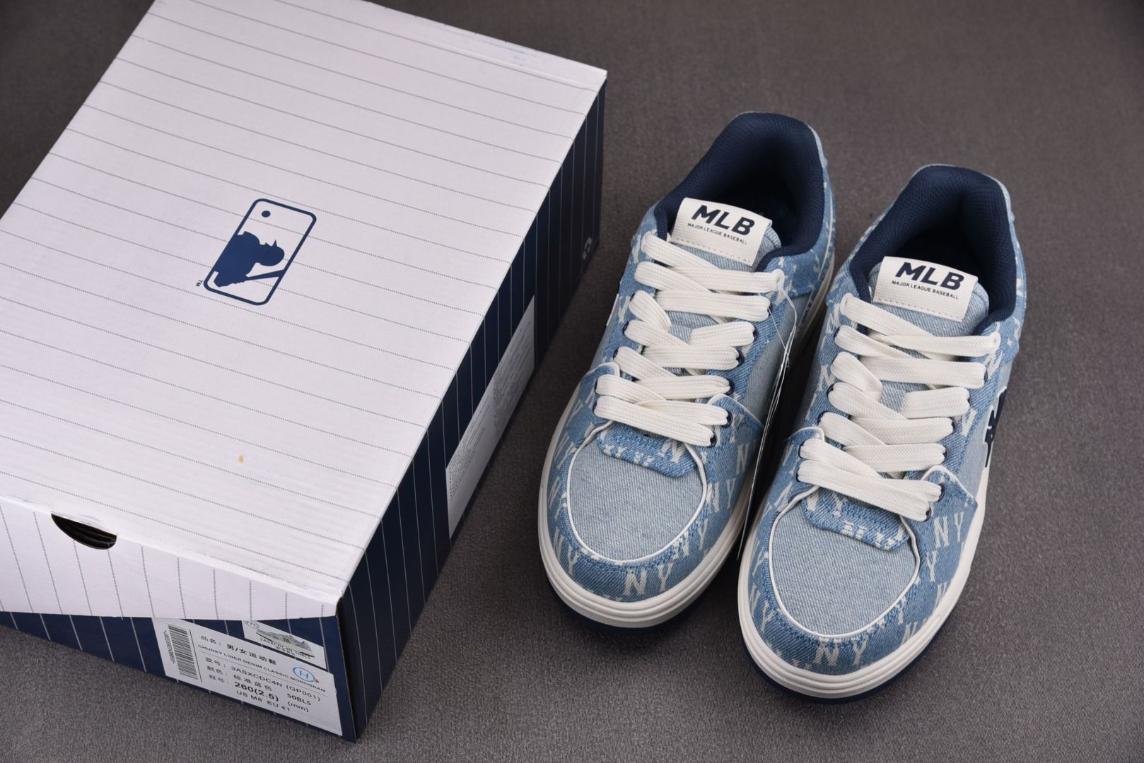 MLB 尺码35-45

纯原版出品-MLB Chunky Liner Denim Classic Mo
