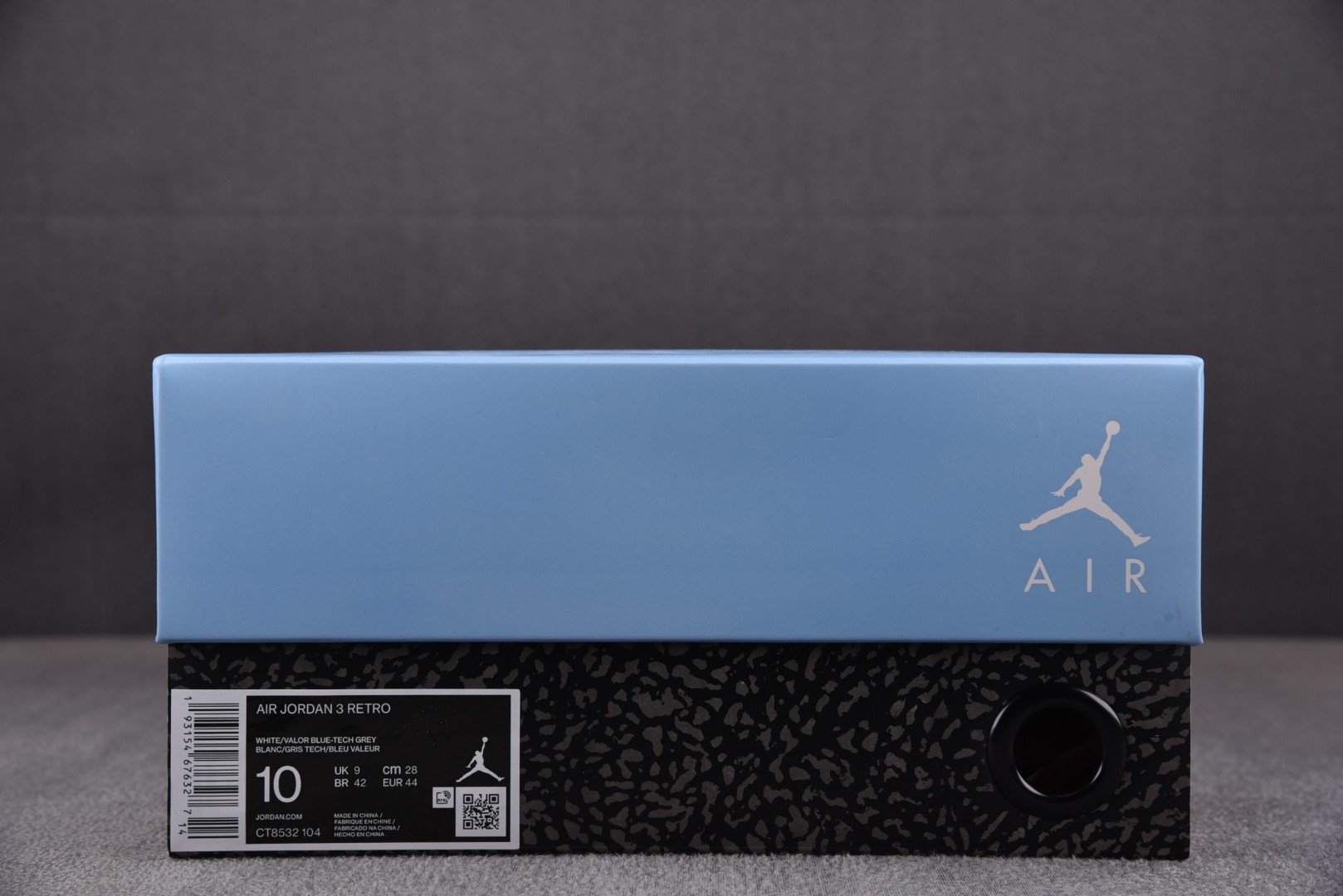 AJ3北卡蓝 尺码36-48.5

纯原出品-Air Jordan 3 Retro UNC 北卡蓝 CT