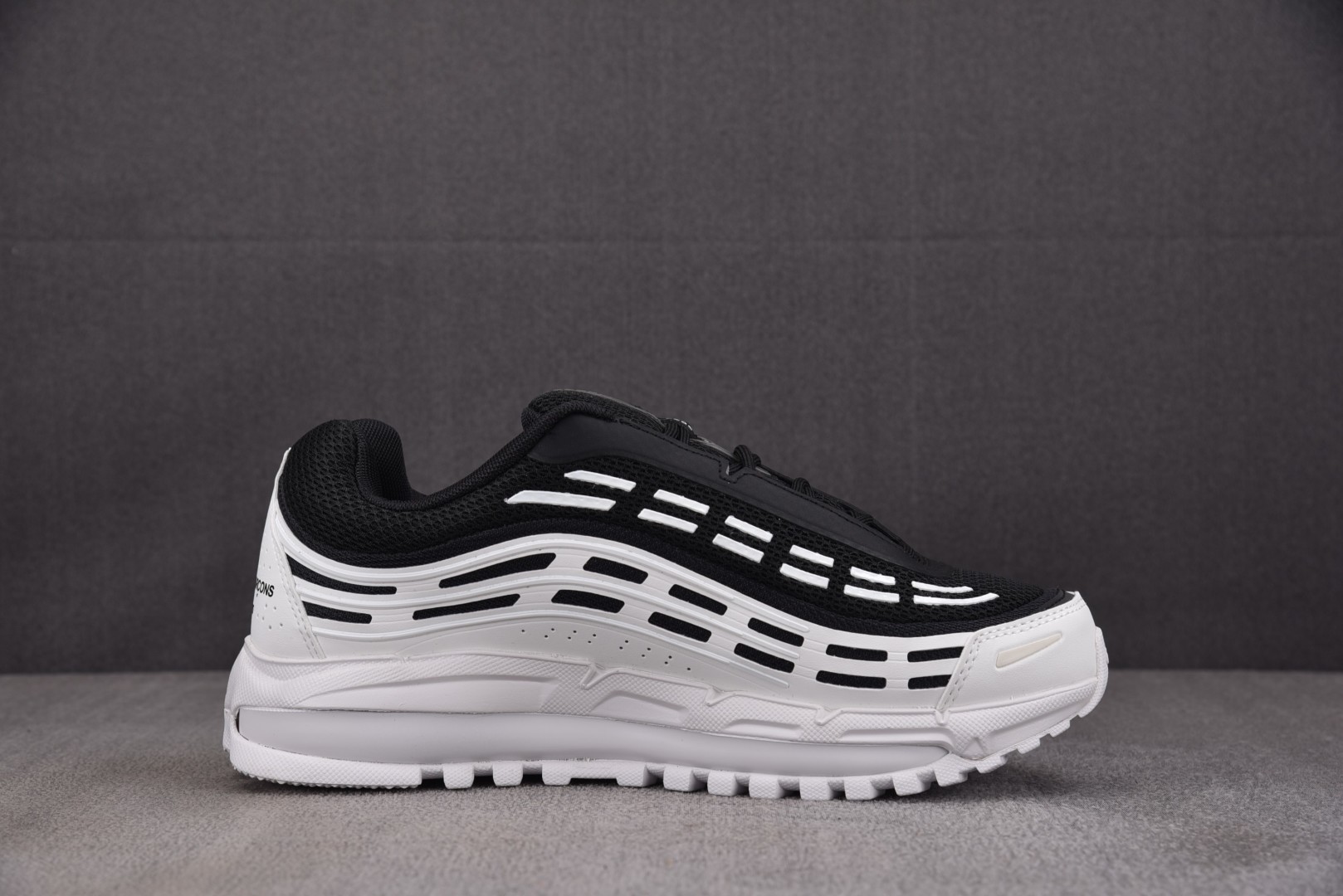 MAX 尺码36-45

纯原版出品-CDG Homme Plus x NK Air Max TL 2.