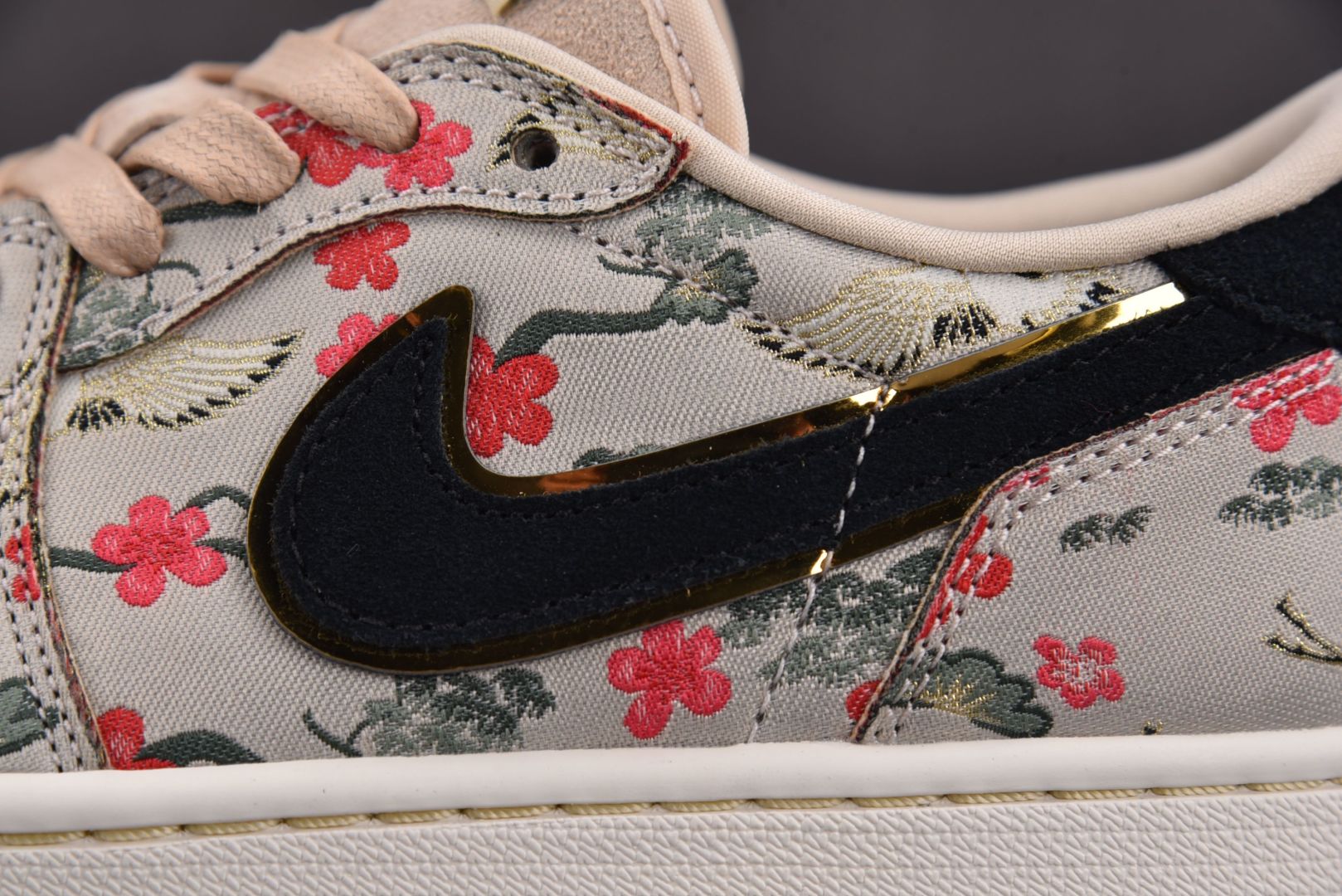 AJ Low 尺码36-47.5

纯原出品-Rui Hachimura x Air Jordan Ai