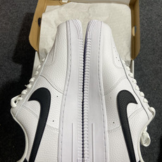 AF1白黑 尺码:36-¥:350 纯原-Air Force 1 Low White and Black 白黑 CT23 AF1白黑 尺码:36-¥:350 纯原-Air Force 1 Low White and Black 白黑 CT23