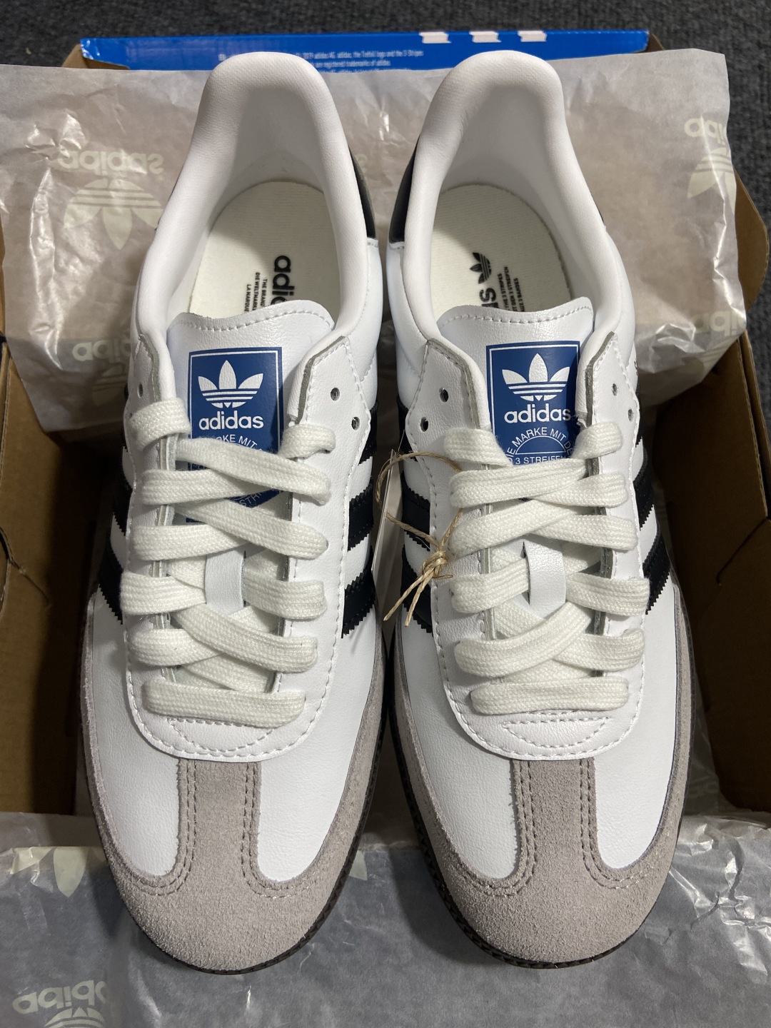 38.5    伪头层 仿头层
补单adidas originals SAMBA OG 黑白灰全码补齐入