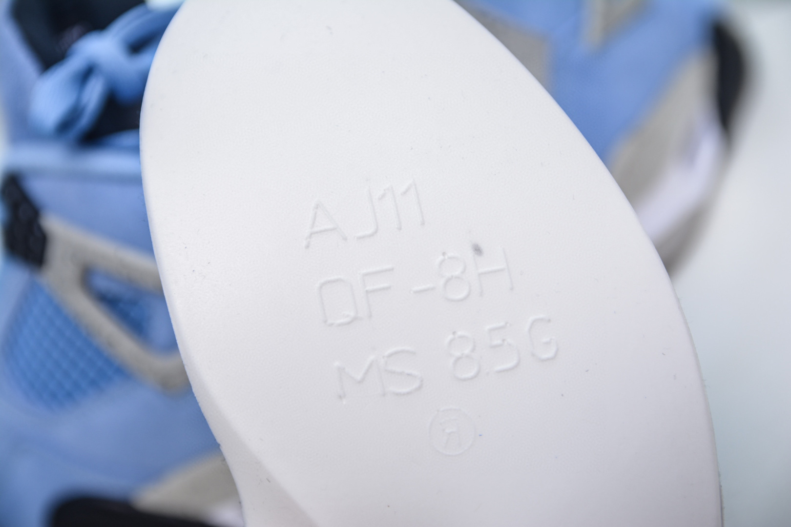 
纯原 Air Jordan AJ4 Retro SE University Blue AJ4 大学蓝 