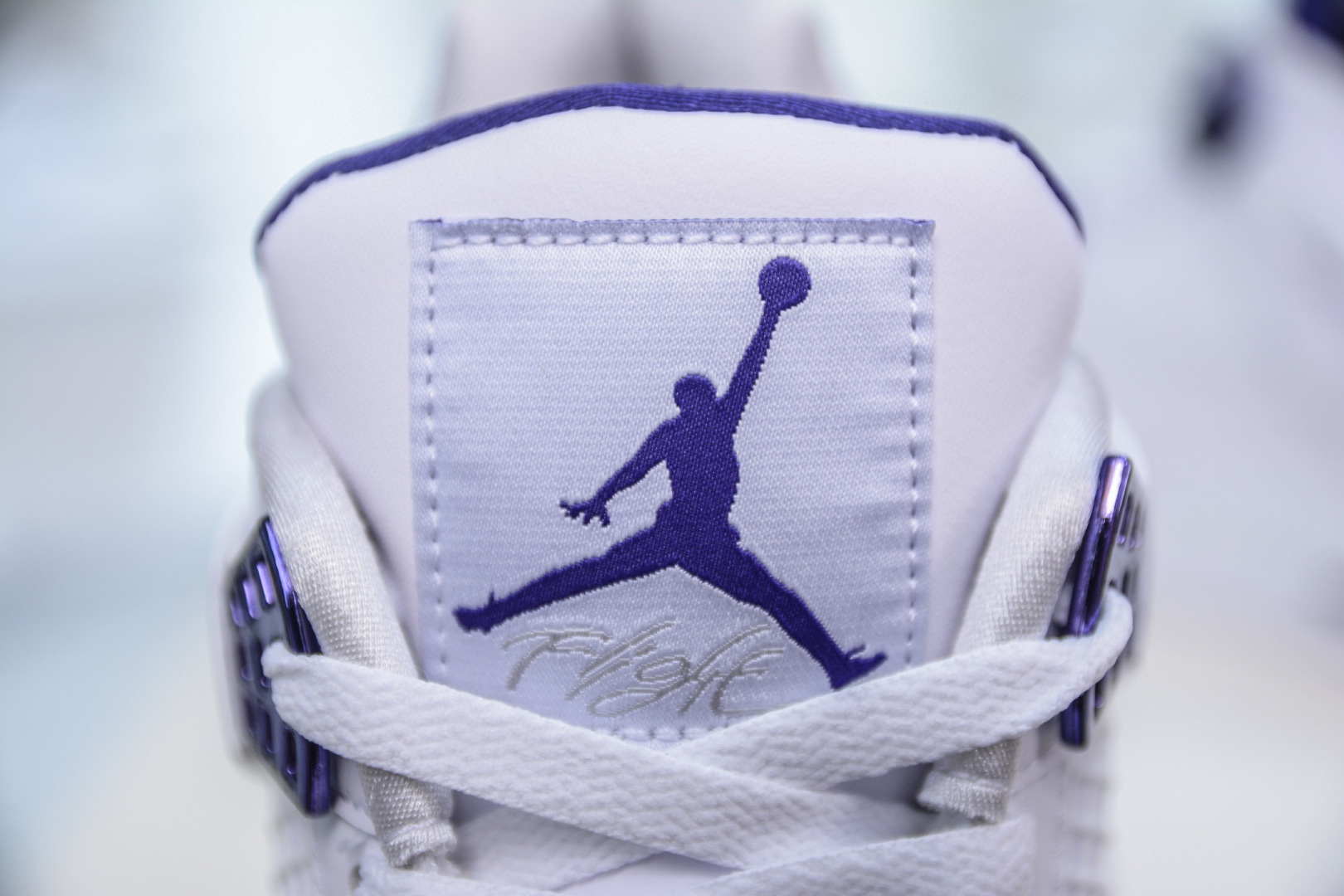  
纯原 Air Jordan AJ4 Retro 白紫 耗时多个月巨作 重金购买原楦原纸板 确保原汁原