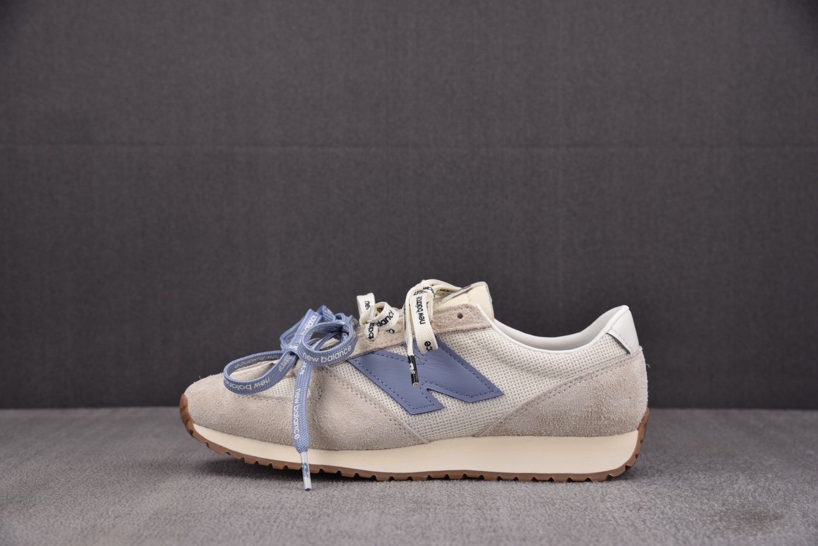 NB471 尺码35-46.5

纯原版出品-New Balance 471 Timberwolf Du