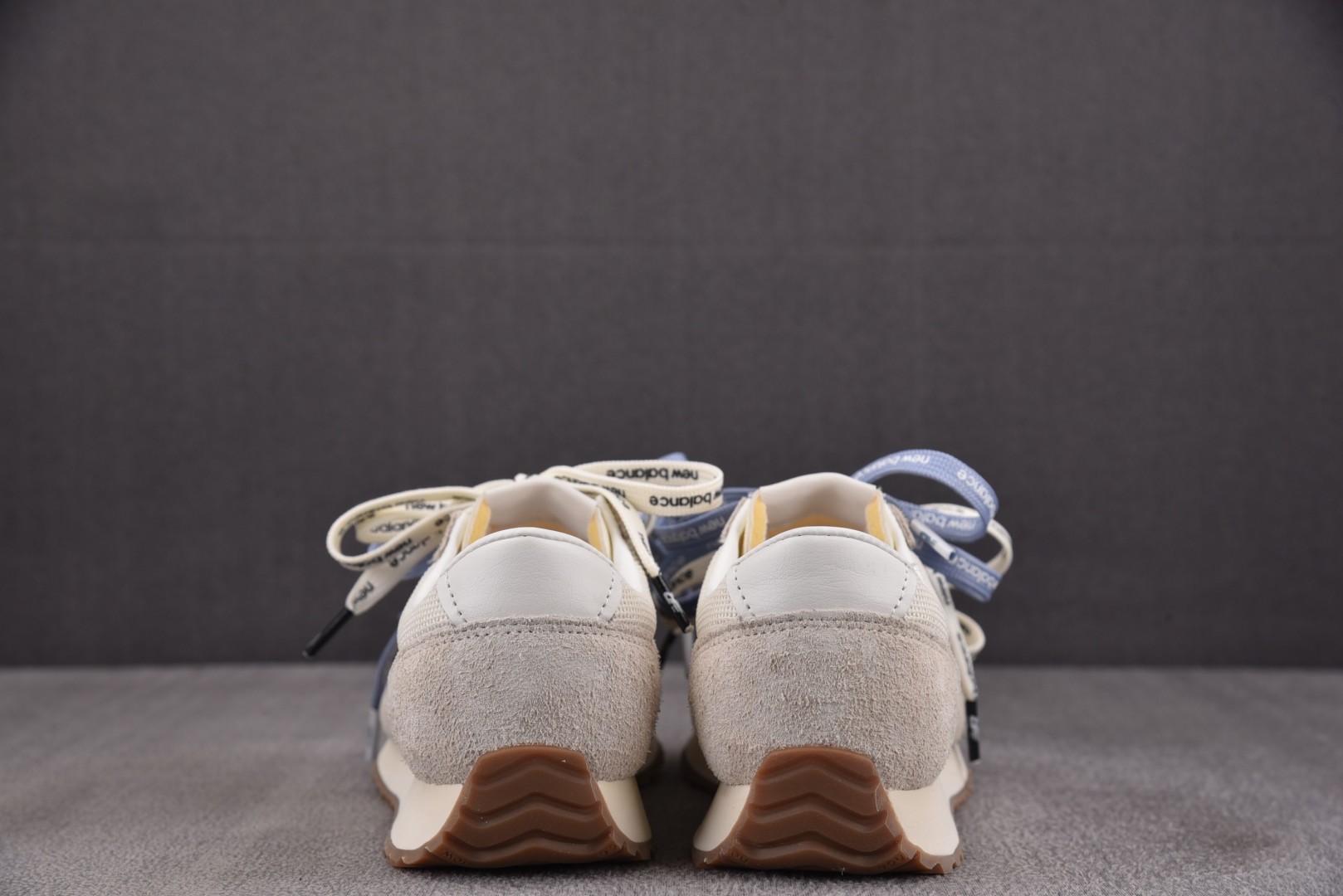 NB471 尺码35-46.5

纯原版出品-New Balance 471 Timberwolf Du