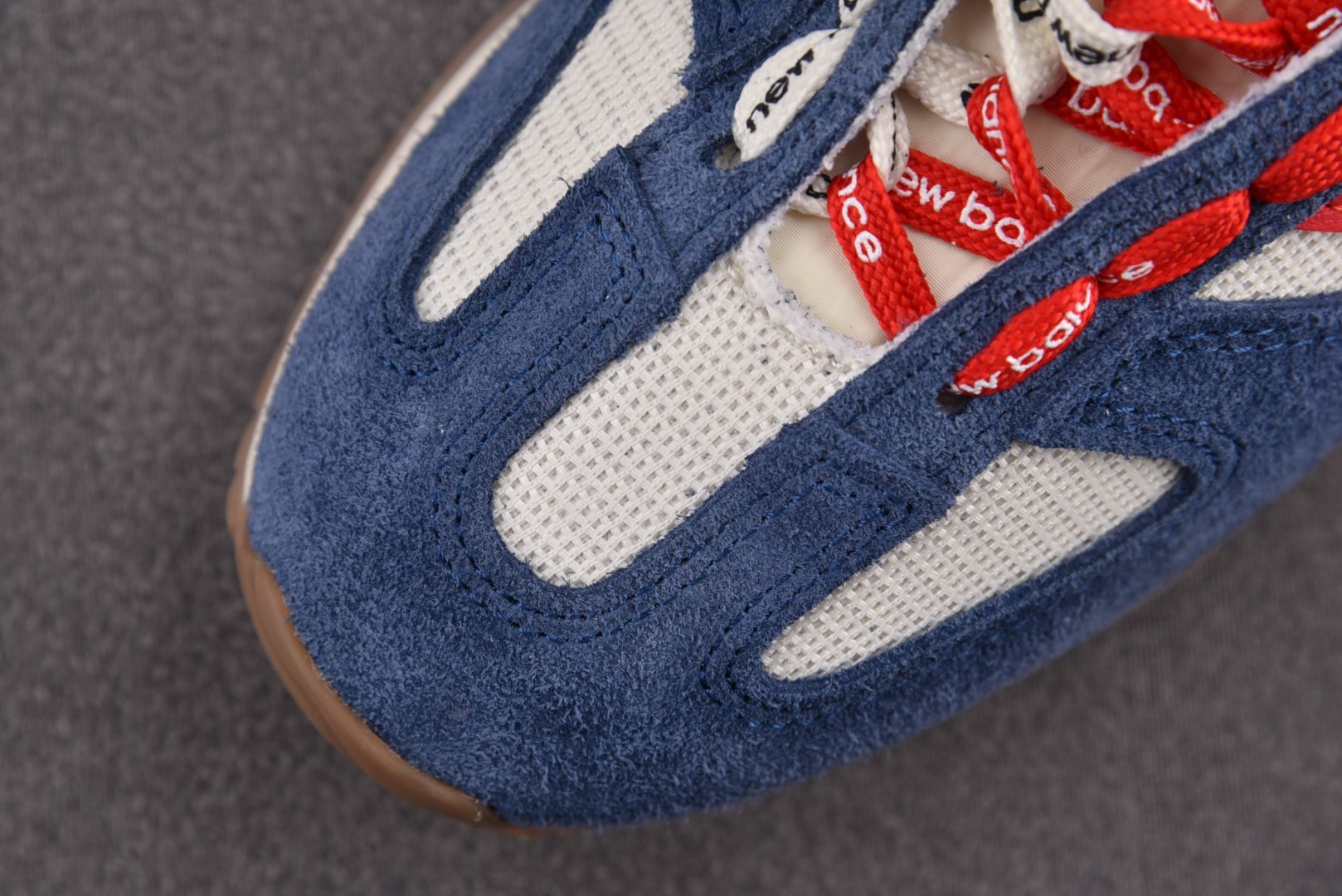NB471 尺码35-46.5

纯原版出品-New Balance 471 White Red Blu