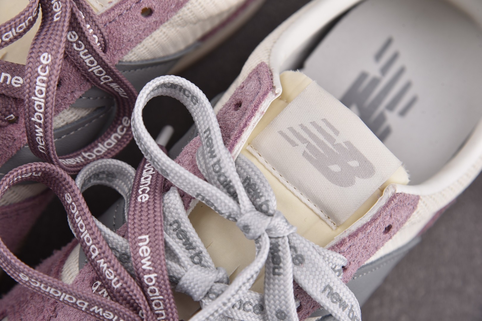 NB471 尺码35-46.5

纯原版出品-New Balance NB471 米粉 U471AL Y