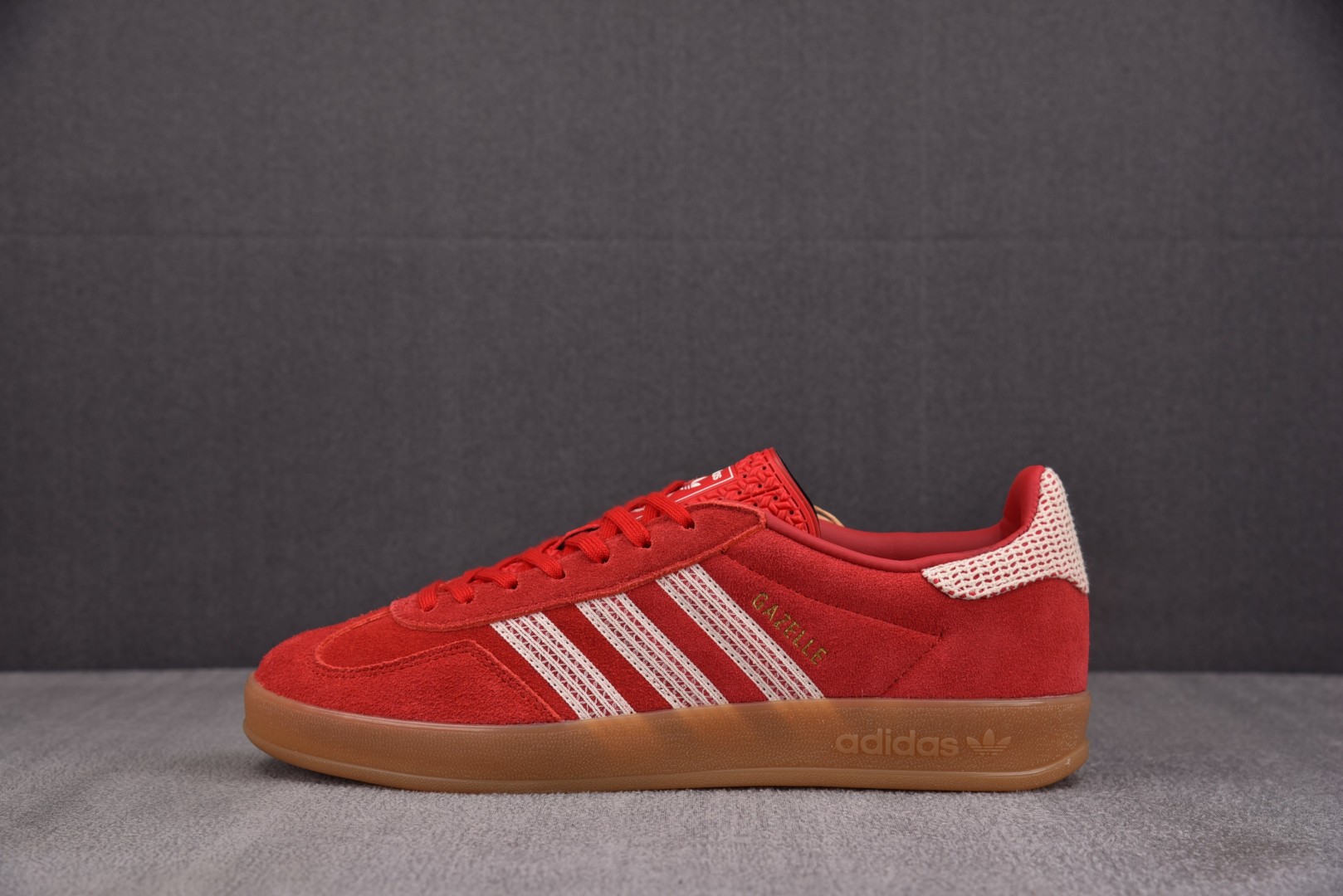 Originals 尺码36-45

纯原版出品-纯原 Ad Originals Gazelle Ind