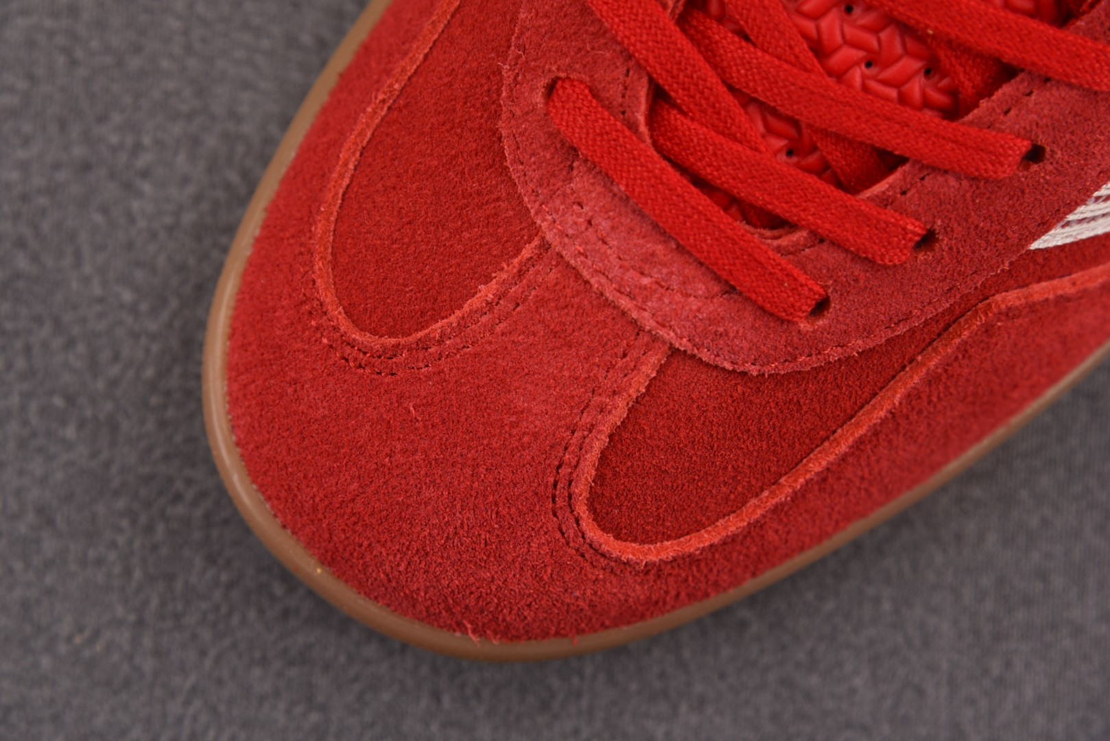 Originals 尺码36-45

纯原版出品-纯原 Ad Originals Gazelle Ind
