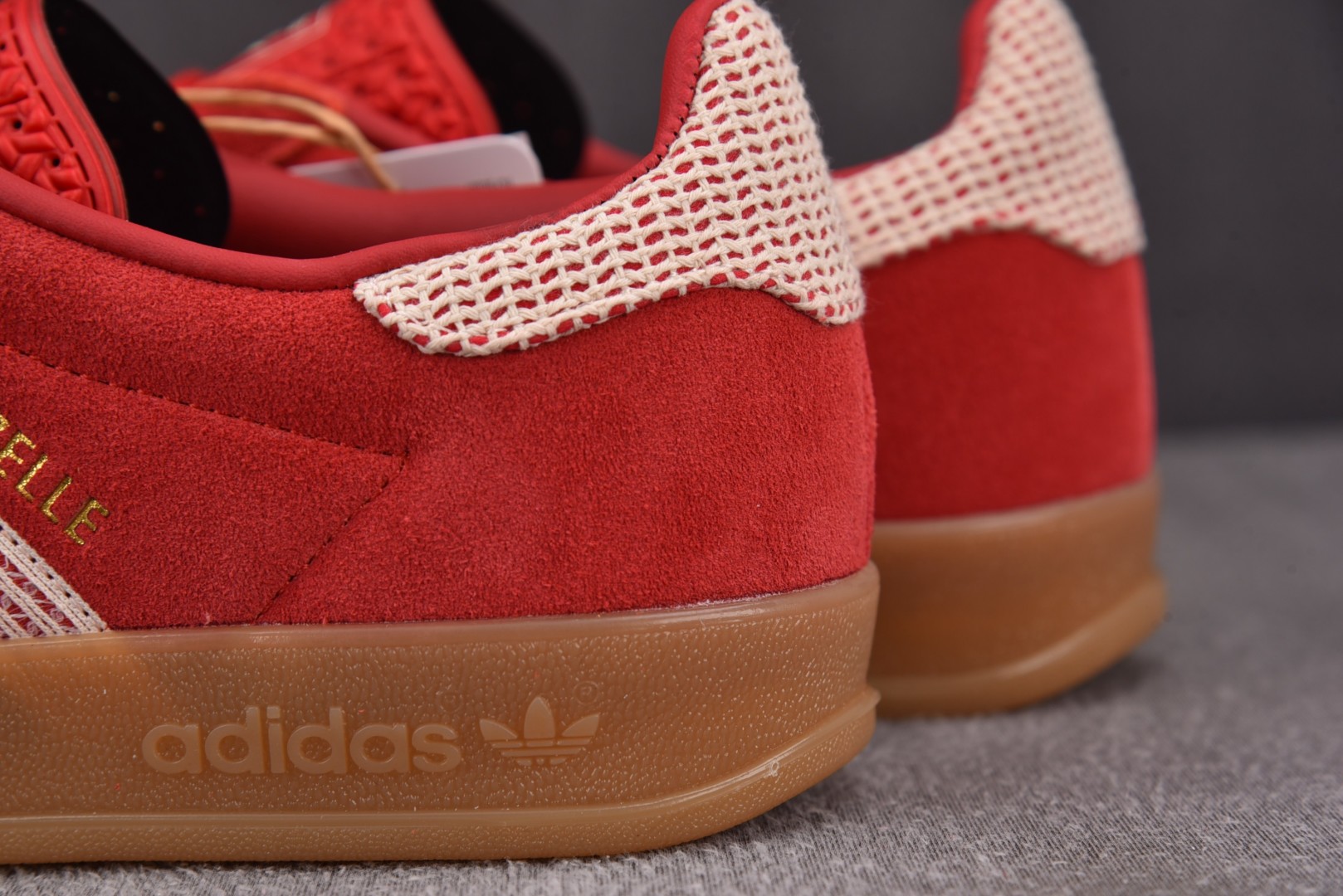 Originals 尺码36-45

纯原版出品-纯原 Ad Originals Gazelle Ind