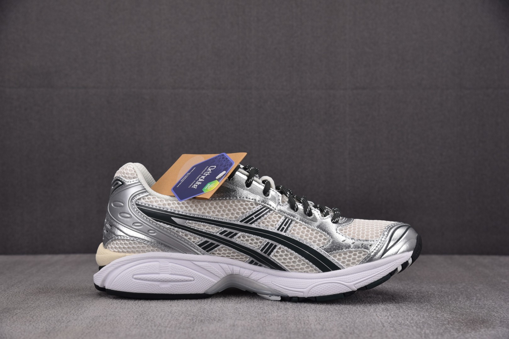 Asics 尺码36-47

纯原版出品-Asics Gel Kayano 14 Kith Cream 