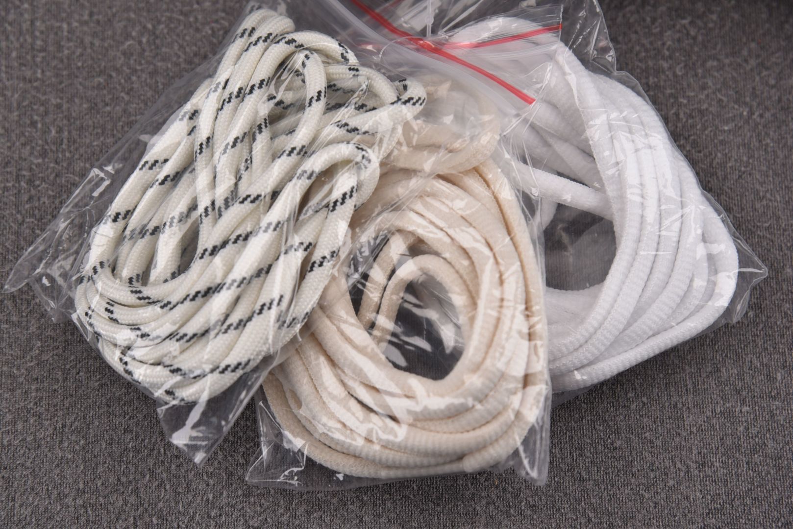 Asics 尺码36-47

纯原版出品-Asics Gel Kayano 14 Kith Cream 