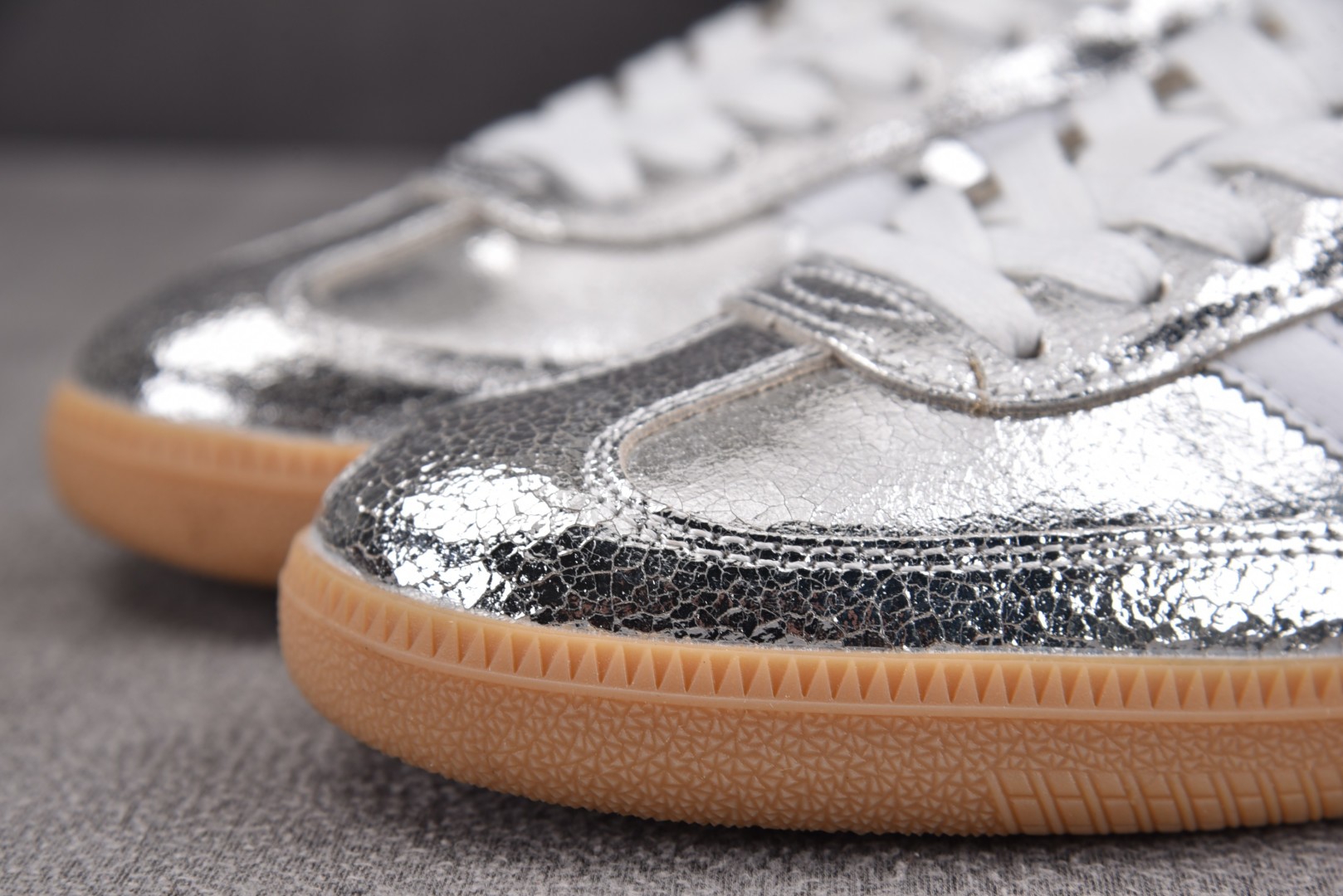 Originals 尺码35.5-45

纯原版出品-Originals Samba Og Silver