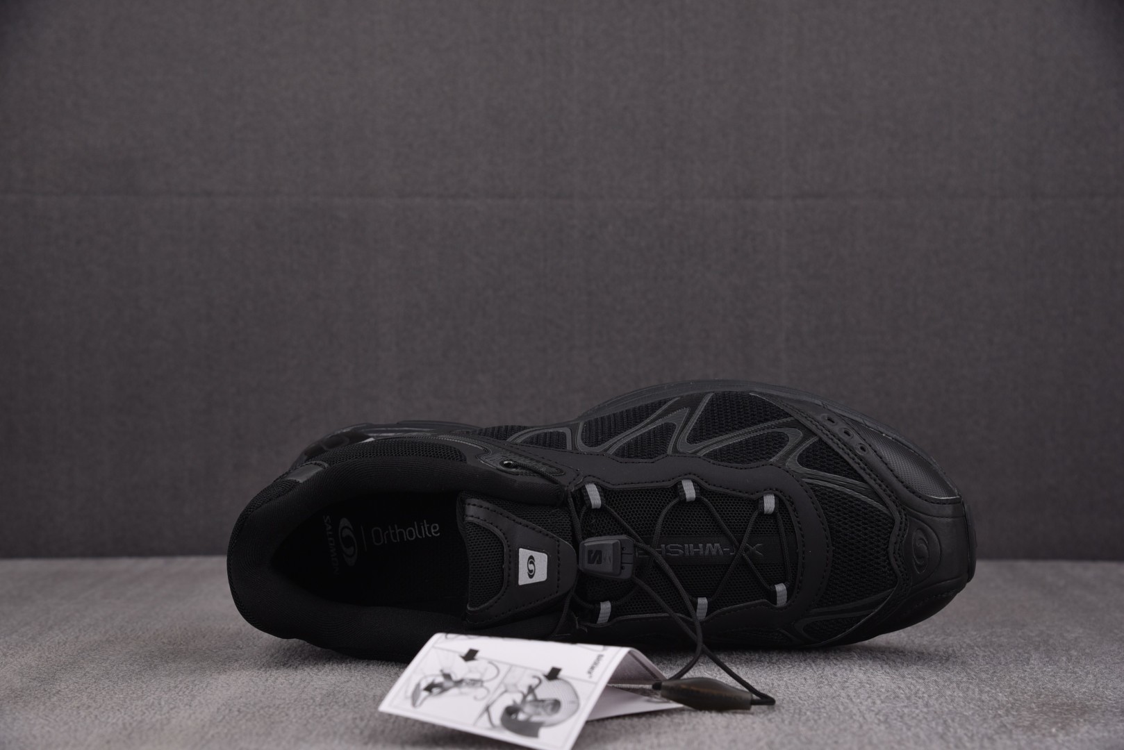 Salomon 尺码36-46

纯原版出品-Salomon XT-Whisper Black Asph