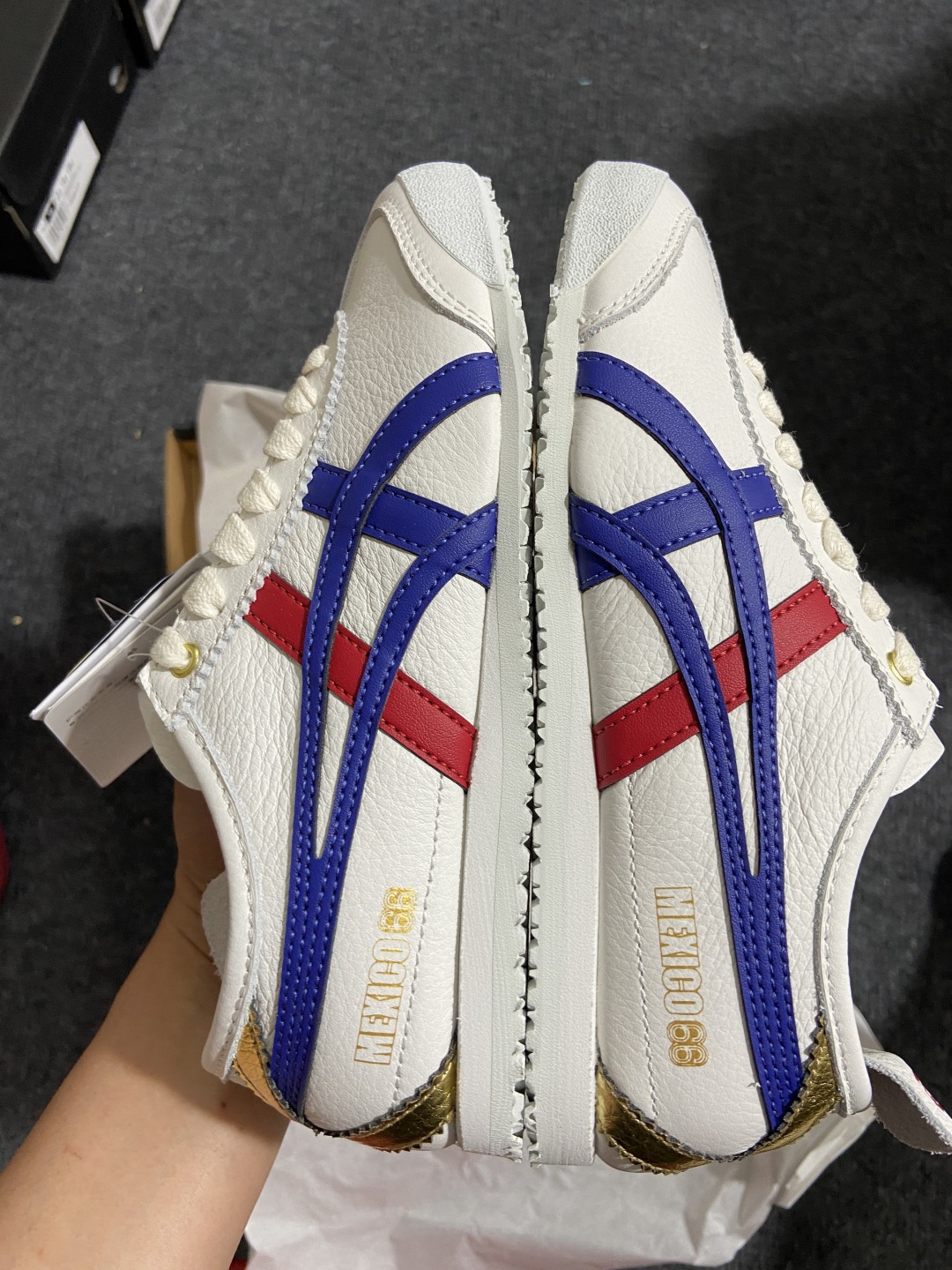 Onitsuka 尺码36-44.5

头层纯原版出品-Onitsuka Tiger MEXICO 66