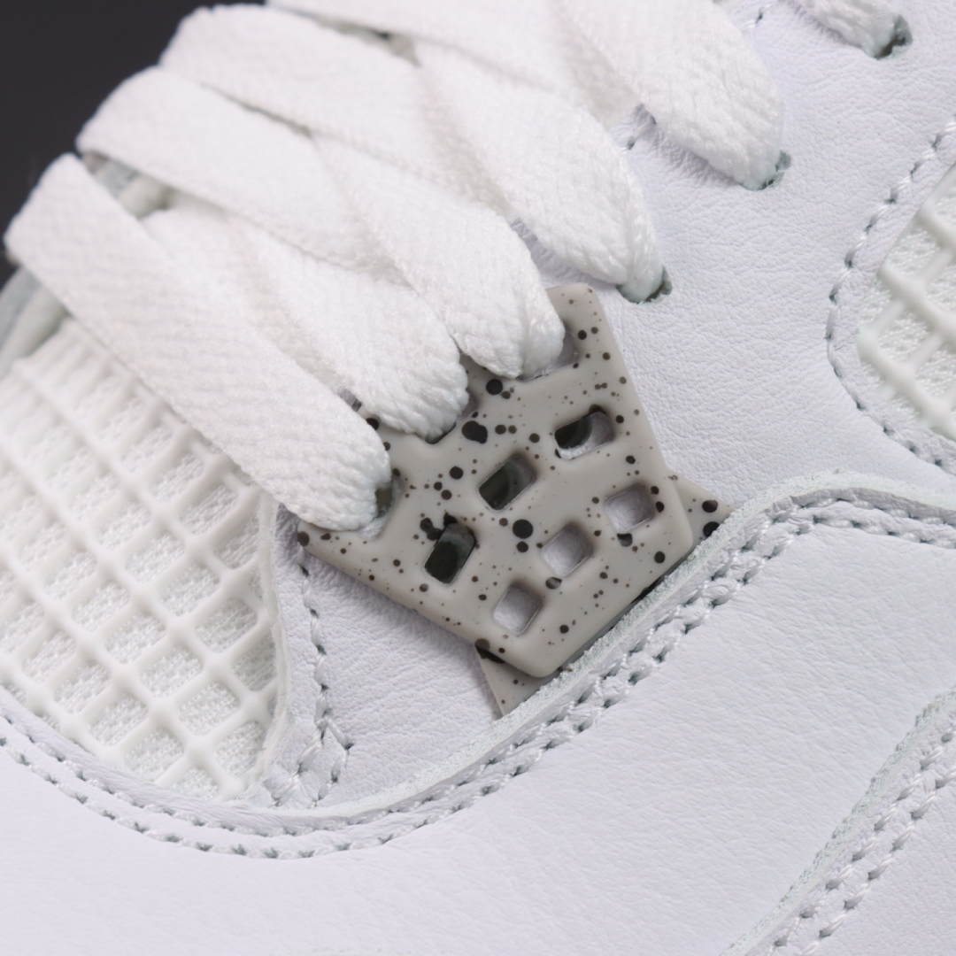  
纯原-Air Jordan 4 Oreo 白奥利奥 灰白红 泼墨 CT8527-100
最高工艺制作