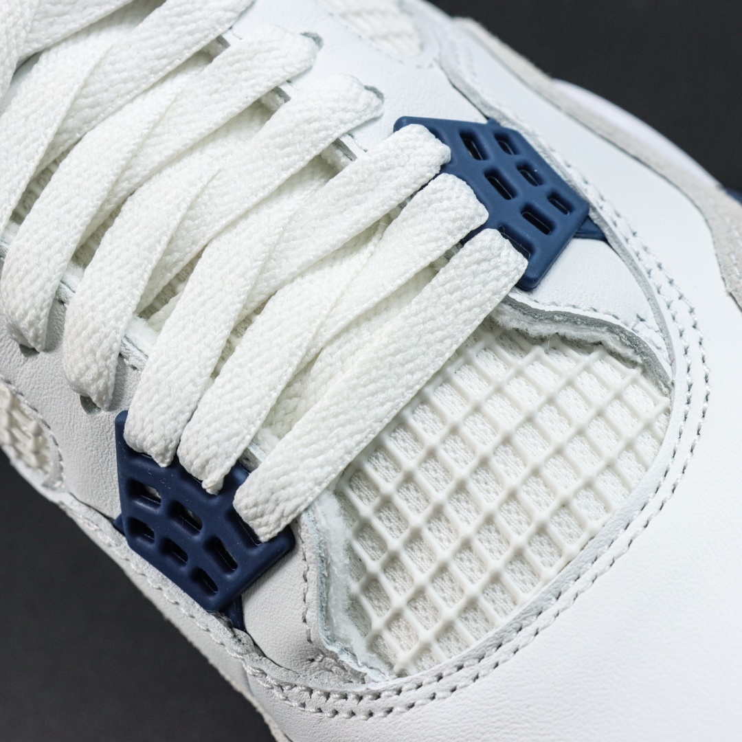 Nike SB x Jordan Air Jordan 4 Navy联名款 白蓝 白宝蓝 DR5415