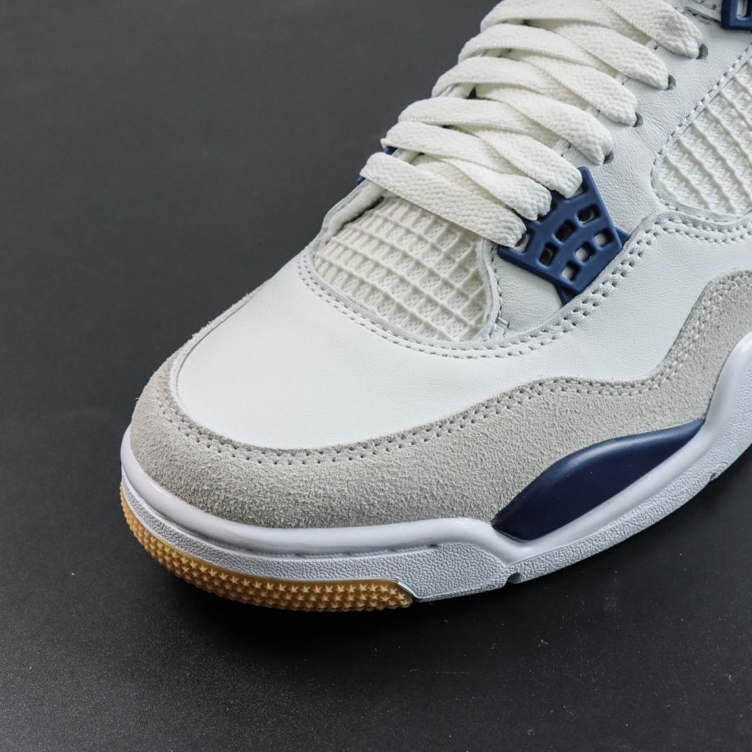 Nike SB x Jordan Air Jordan 4 Navy联名款 白蓝 白宝蓝 DR5415