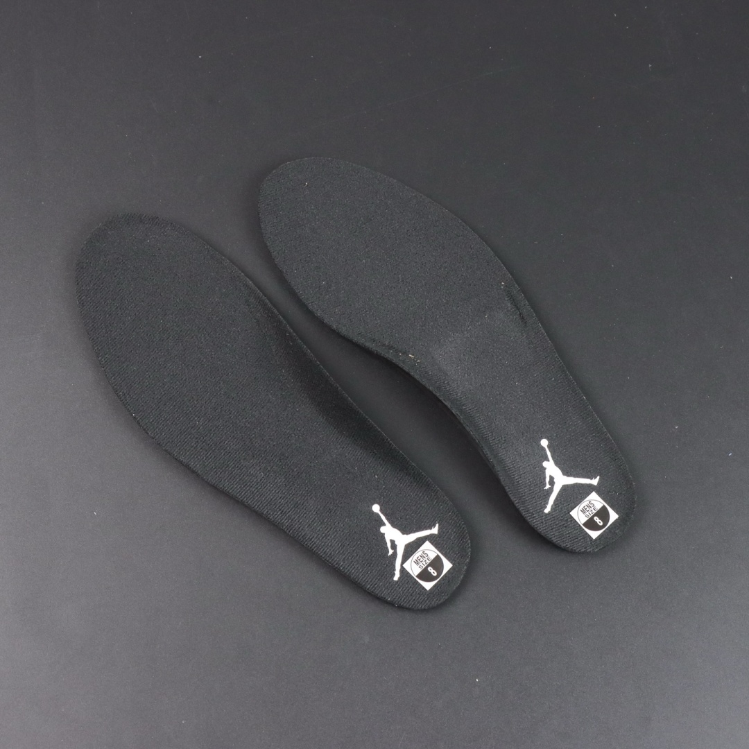 
Jordan Air Jordan 4 retro military black  灰白黑 白水泥2.