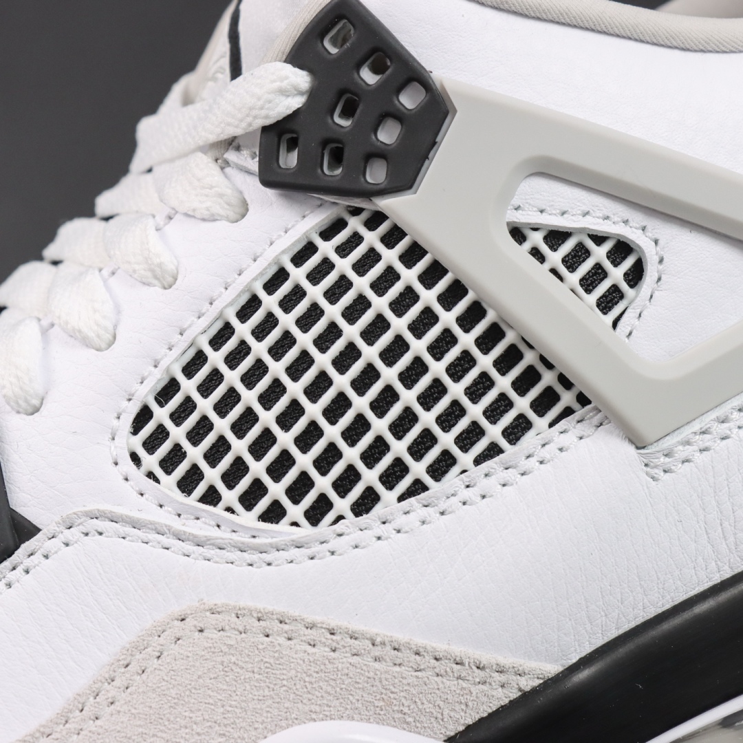 
Jordan Air Jordan 4 retro military black  灰白黑 白水泥2.