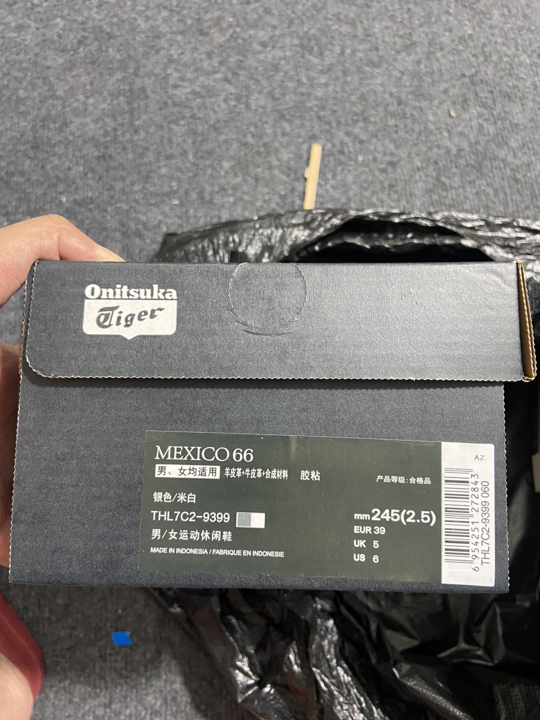 Tiger  尺码36-44.5

纯原版出品-Onitsuka Tiger MEXICO 66 白银T