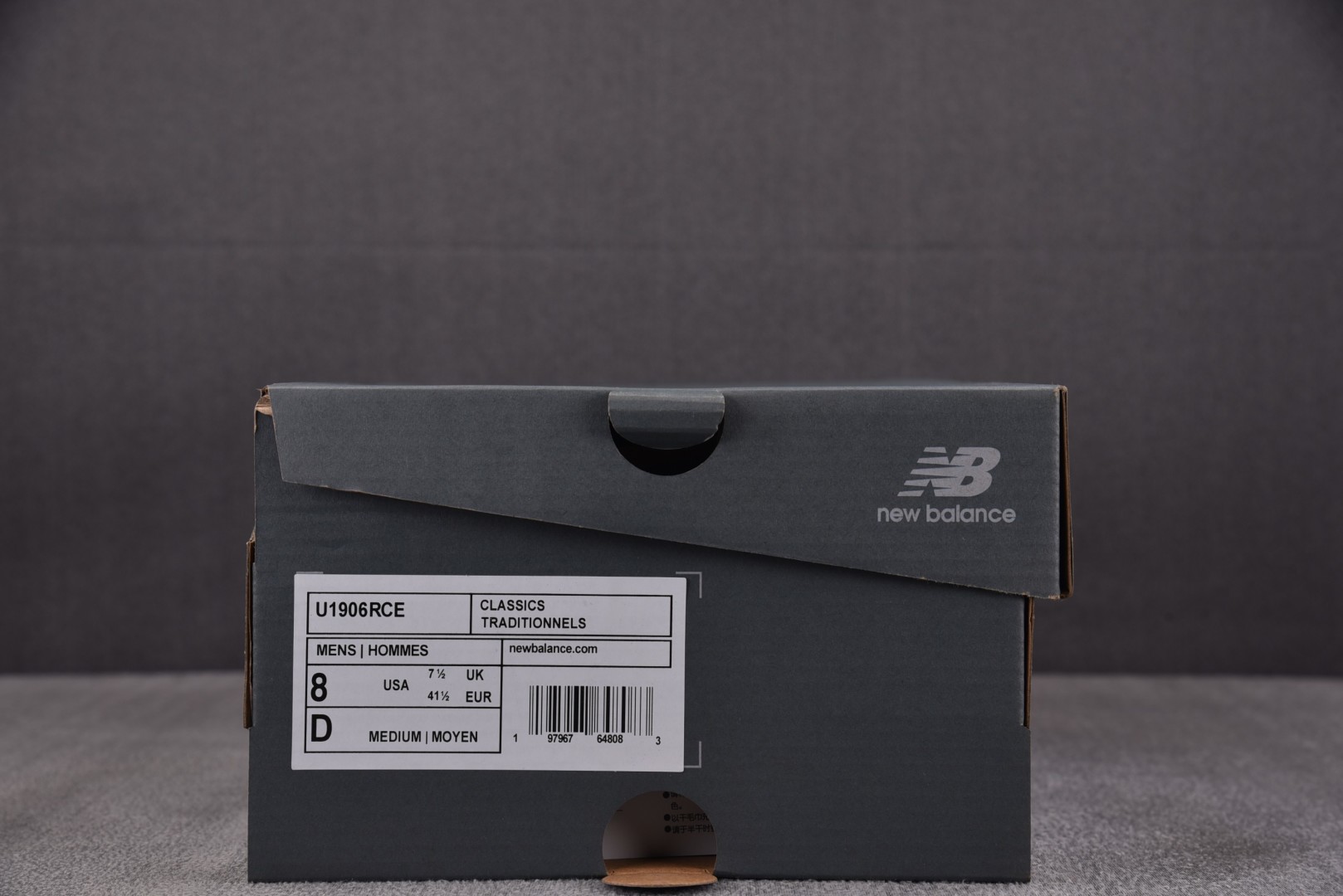NB新百伦 尺码36-45

纯原版出品-New Balance 1906R Silver Metall