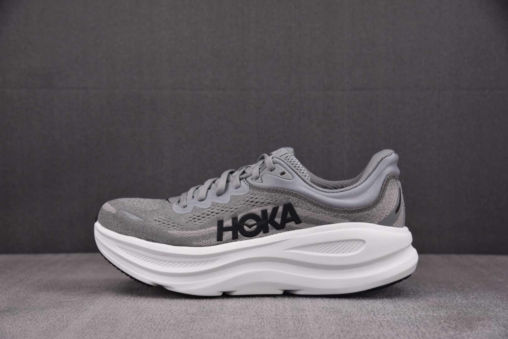 Hoka9 尺码36-45

纯原版出品-Hoka One One Bondi 9 Galactic G