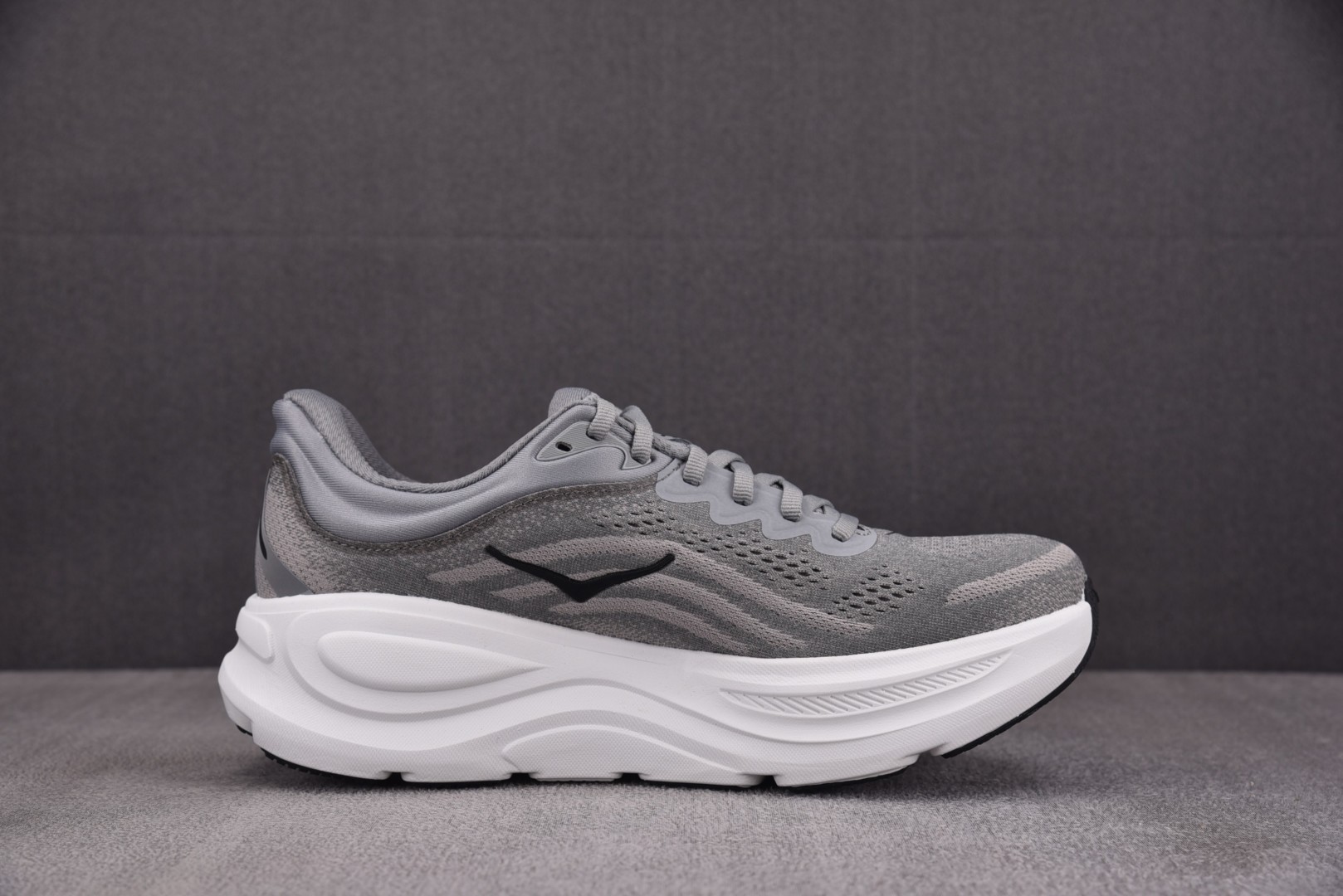 Hoka9 尺码36-45

纯原版出品-Hoka One One Bondi 9 Galactic G