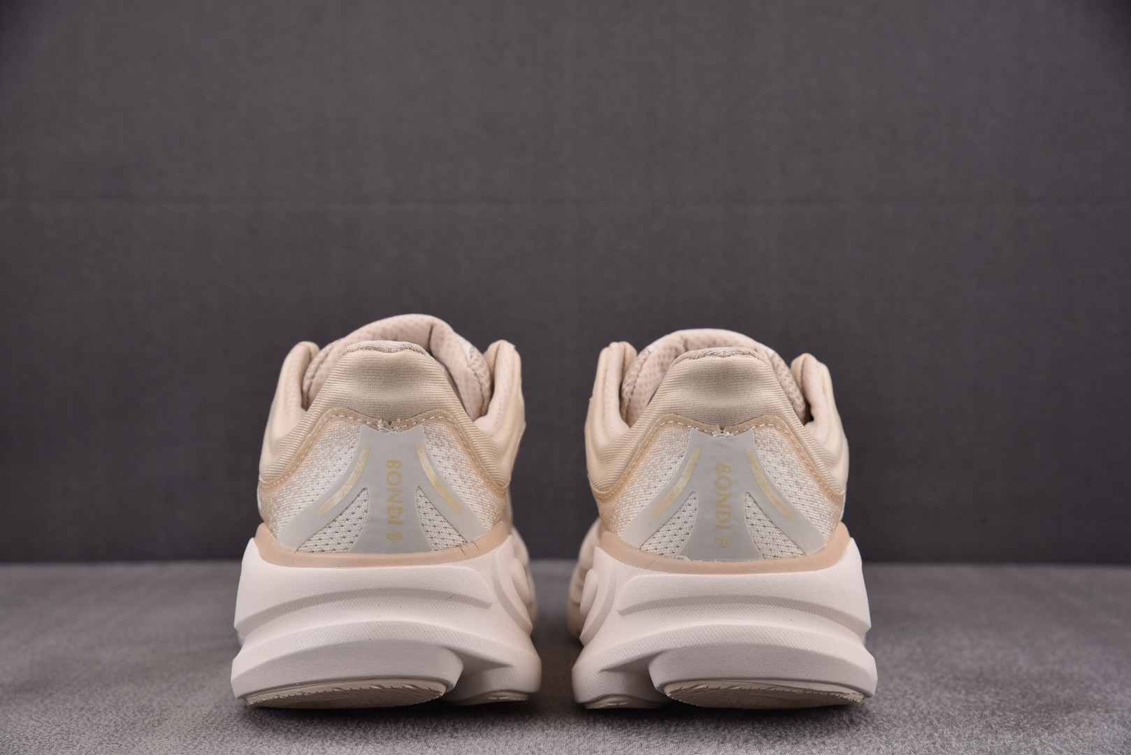 Hoka9 尺码36-45

纯原版出品-Hoka One One Bondi 9 Oatmeal Oa