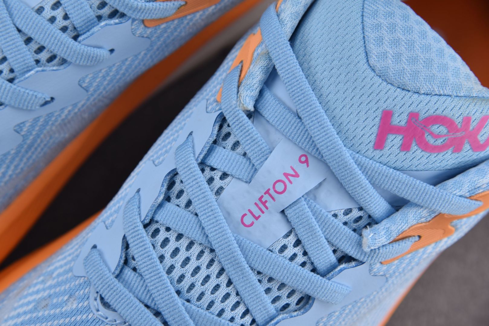 Hoka9 尺码36-45

纯原版出品-Hoka One One Clifton 9 Airy Blu