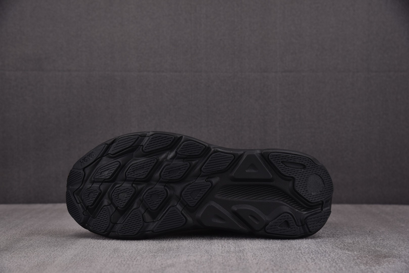 Hoka9 尺码36-45

纯原版出品-Hoka One One Clifton 9 Black 黑色