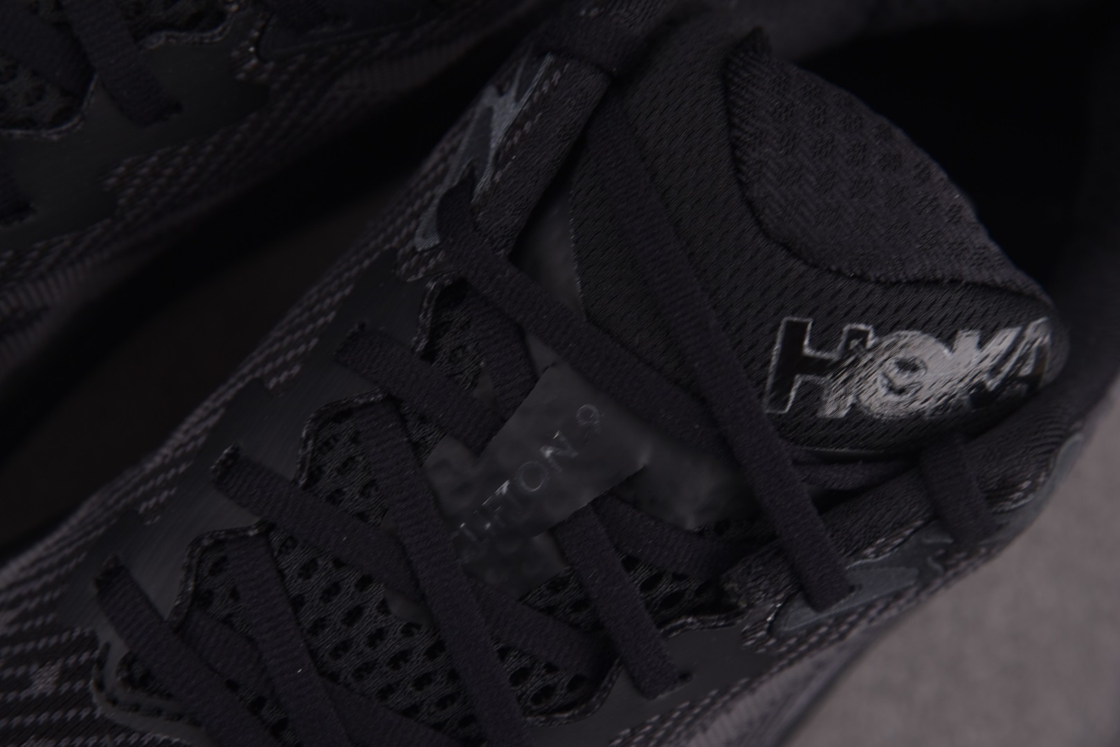 Hoka9 尺码36-45

纯原版出品-Hoka One One Clifton 9 Black 黑色