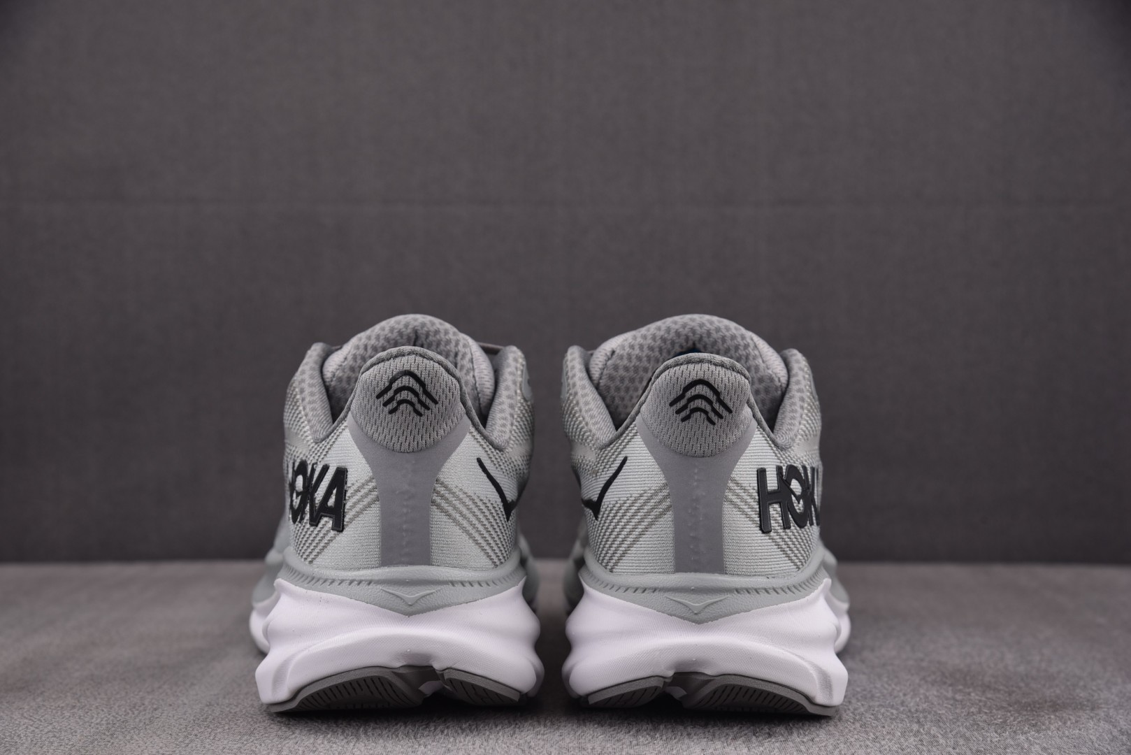 Hoka9 尺码36-45

纯原版出品-Hoka One One Clifton 9 Cloud Wh