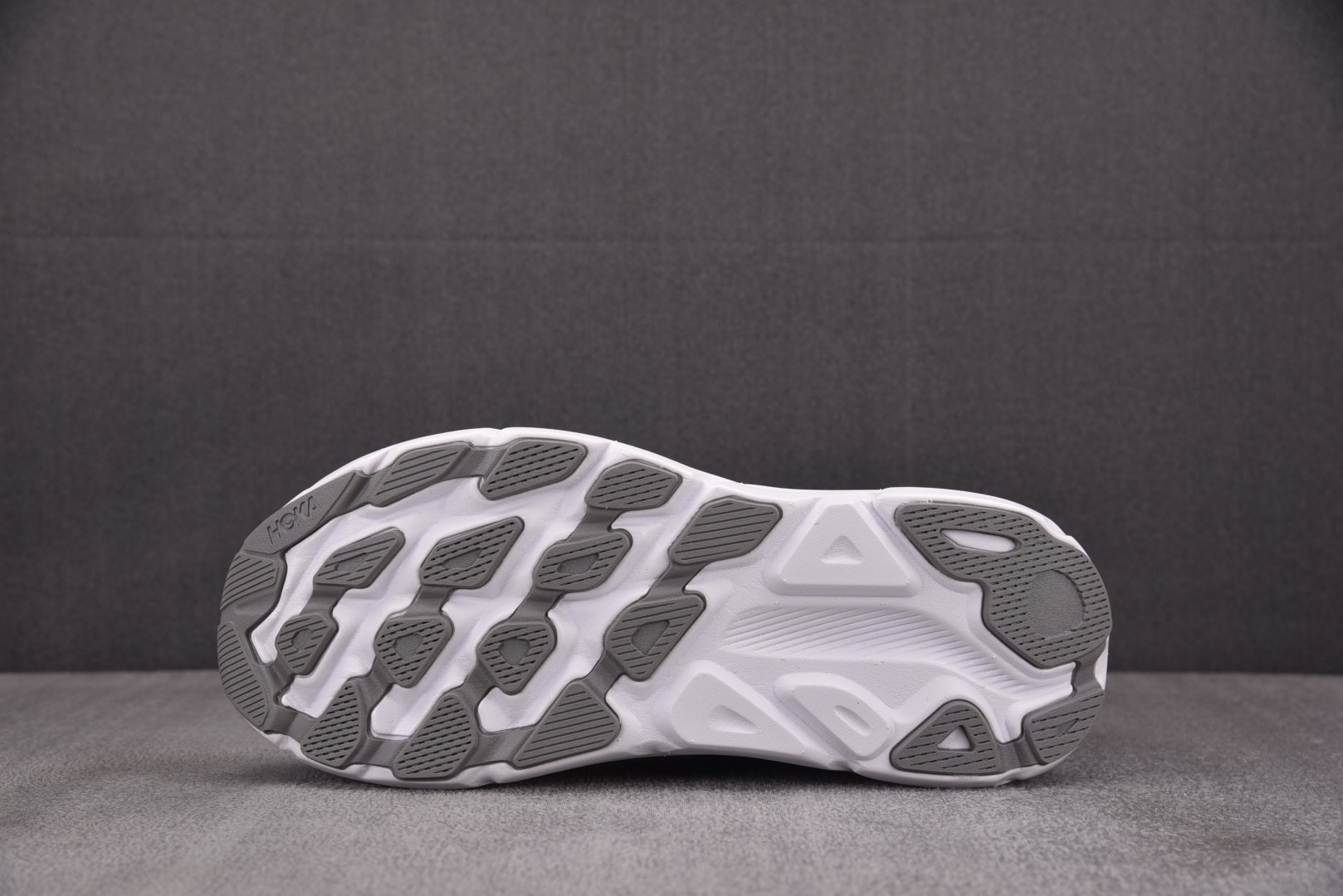 Hoka9 尺码36-45

纯原版出品-Hoka One One Clifton 9 Cloud Wh